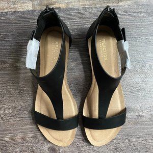 Kenneth Cole Reaction T-Strap Wedge Sandal Sz. 7.5
